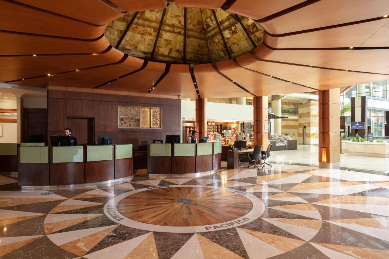 Santiago Marriott Hotel Exteriör bild